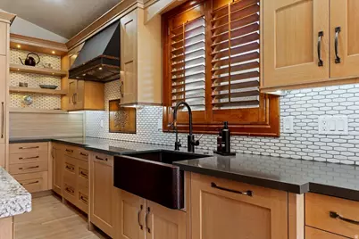 5257 Frontier Dr, Mountain Green, UT 84050 - Photo 16