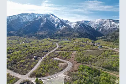 1064 S Loafer Dr #208, Woodland Hills, UT 84653 - Photo 4