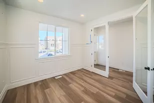 209 W Hackberry Rd, Vineyard, UT 84059 - Photo 24