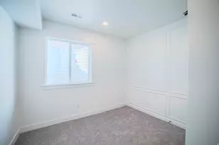 209 W Hackberry Rd, Vineyard, UT 84059 - Photo 30