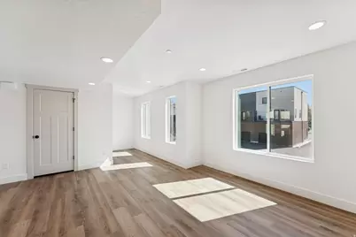 252 N Main St, Bountiful, UT 84010 - Photo 22