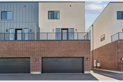 256 N Main St, Bountiful, UT 84010 - Photo 6