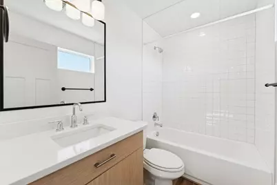 256 N Main St, Bountiful, UT 84010 - Photo 30