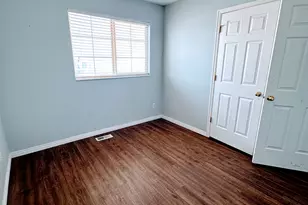 581 S 1500 W, Lehi, UT 84043 - Photo 10