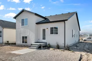 5640 N Mallard Dr, Stansbury Park, UT 84074 - Photo 6