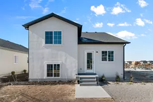 5640 N Mallard Dr, Stansbury Park, UT 84074 - Photo 4