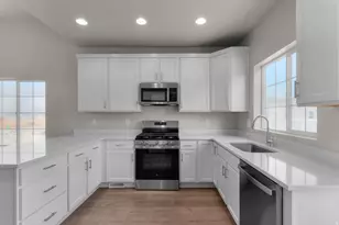 5640 N Mallard Dr, Stansbury Park, UT 84074 - Photo 12