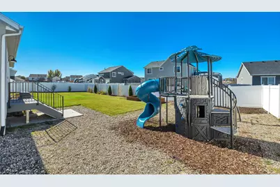 4803 N Emerald Ave, Eagle Mountain, UT 84005 - Photo 28