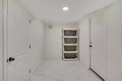 37 S Eastwood Dr, Orem, UT 84097 - Photo 14