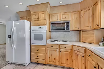 681 E 215 N, Lindon, UT 84042 - Photo 12