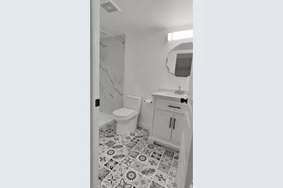 555 N Starcrest Dr #B28, Salt Lake City, UT 84116 - Photo 2