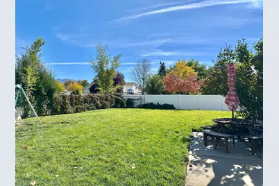 1908 N 200 W, Layton, UT 84041 - Photo 28