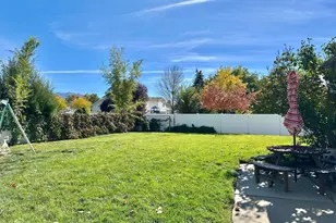 1908 N 200 W, Layton, UT 84041 - Photo 28