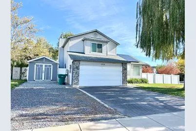 1908 N 200 W, Layton, UT 84041 - Photo 2