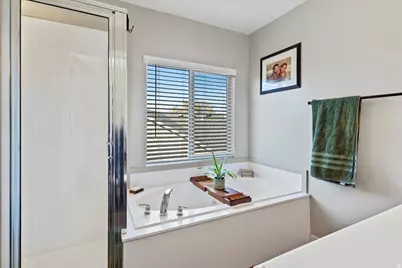 1542 E 925 S, Clearfield, UT 84015 - Photo 16