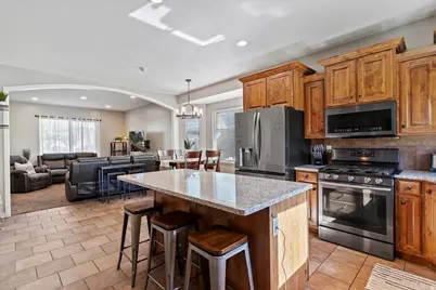 1542 E 925 S, Clearfield, UT 84015 - Photo 10