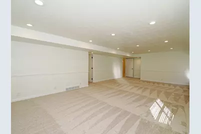 9909 S Dream Cir W, South Jordan, UT 84095 - Photo 64