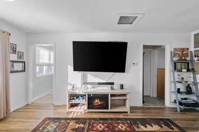 897 E 1000 S, Clearfield, UT 84015 - Photo 8