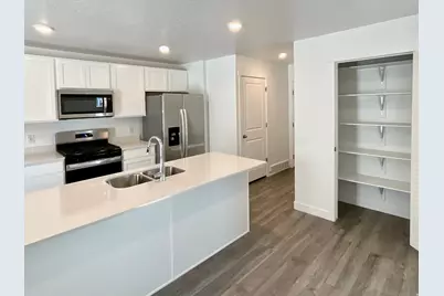 3828 S Apex Mine Dr W, Magna, UT 84044 - Photo 10