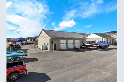 160 W 200 N, Garden City, UT 84028 - Photo 2