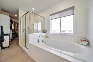 1034 W Heritage Crest Way, Bluffdale, UT 84065 - Photo 16