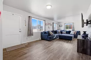 440 Highland Dr, Tooele, UT 84074 - Photo 6