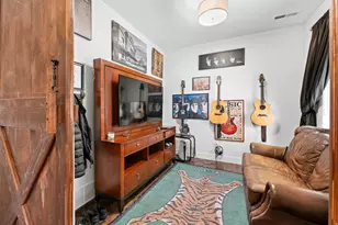 10905 N Vercelli Dr, Highland, UT 84003 - Photo 2