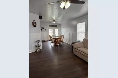 1823 E Cedar St N, Eagle Mountain, UT 84005 - Photo 4