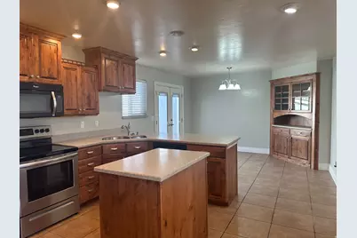 266 W Lagoon St, Roosevelt, UT 84066 - Photo 20