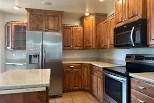 266 W Lagoon St, Roosevelt, UT 84066 - Photo 18