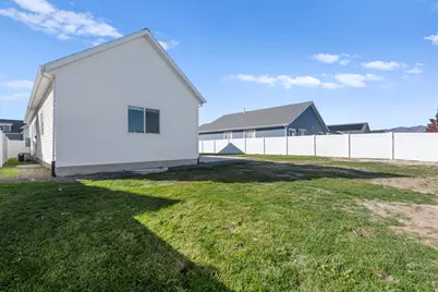 1897 E Magnolia Cir, Eagle Mountain, UT 84005 - Photo 26