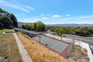 11922 S Bluff View Dr, Sandy, UT 84092 - Photo 30