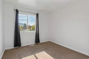 277 W 670 N, Tooele, UT 84074 - Photo 38