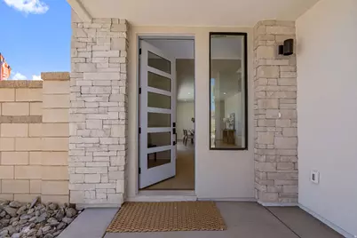 5267 S Blue Pearl Aly, Saint George, UT 84790 - Photo 2