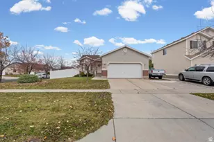 5803 S Impressions Dr, Kearns, UT 84118 - Photo 4