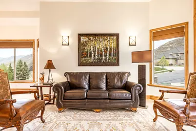 1263 E Wild Maple Ct, Draper, UT 84020 - Photo 10