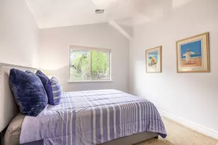 1263 E Wild Maple Ct, Draper, UT 84020 - Photo 32