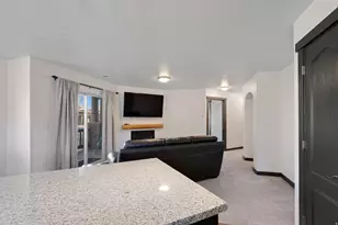 1820 W Fox Bay Dr, Heber City, UT 84032 - Photo 8