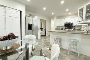 1612 E Hidden Valley Rd, Sandy, UT 84092 - Photo 12