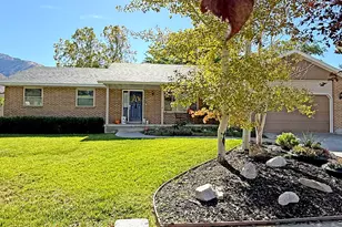 1612 E Hidden Valley Rd, Sandy, UT 84092 - Photo 2