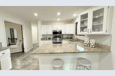 1612 E Hidden Valley Rd, Sandy, UT 84092 - Photo 10