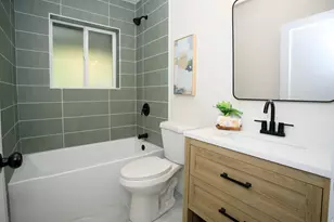 348 N 200 W, Salt Lake City, UT 84103 - Photo 8