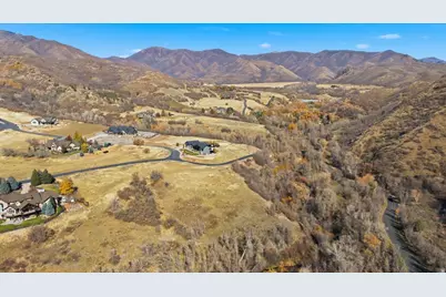 285 Meadow Bridge Dr #6, Springville, UT 84663 - Photo 6