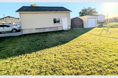 2205 N 700 W, Harrisville, UT 84414 - Photo 10