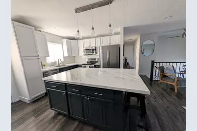 2205 N 700 W, Harrisville, UT 84414 - Photo 2