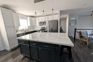 2205 N 700 W, Harrisville, UT 84414 - Photo 2