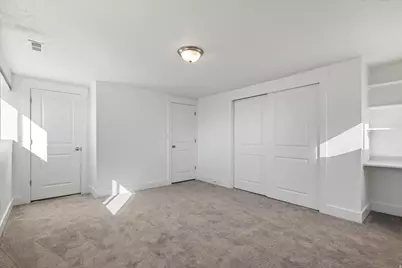 9977 S Lannae Dr E, Sandy, UT 84094 - Photo 24