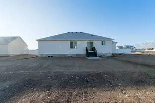 421 E Stafford St, Grantsville, UT 84029 - Photo 24