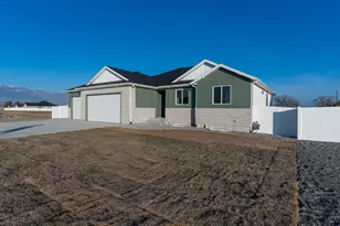421 E Stafford St, Grantsville, UT 84029 - Photo 32