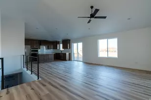 421 E Stafford St, Grantsville, UT 84029 - Photo 4